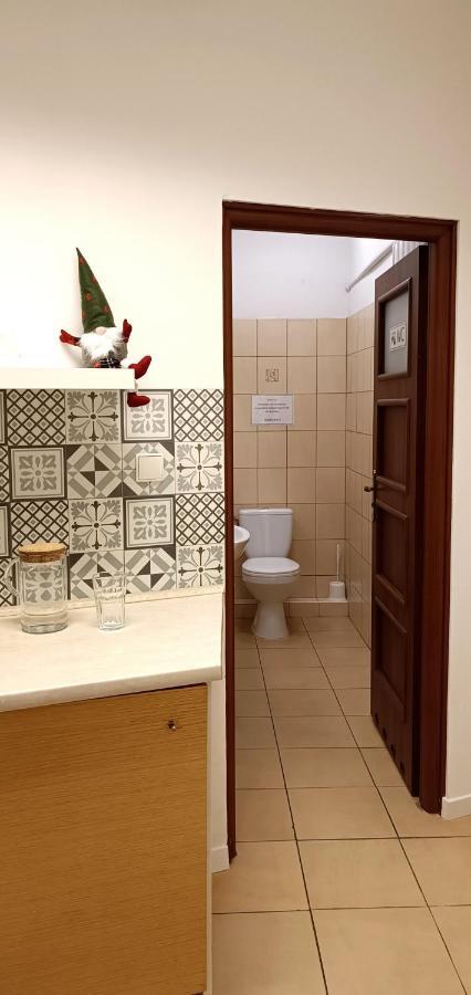 Prywatny Pokoj W Centrum Miasta Pokoj 3 Varsovie Extérieur photo